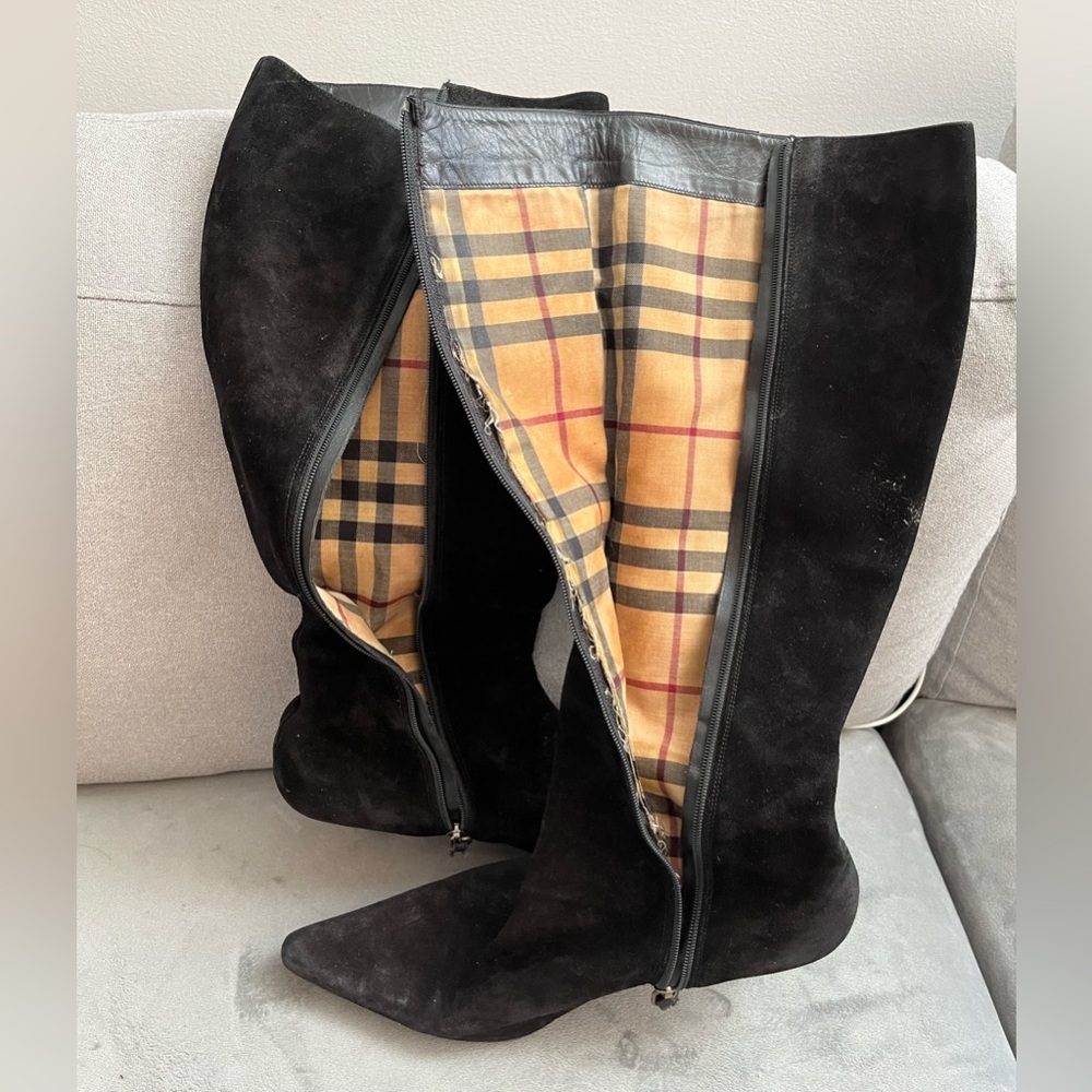 Burberry boots